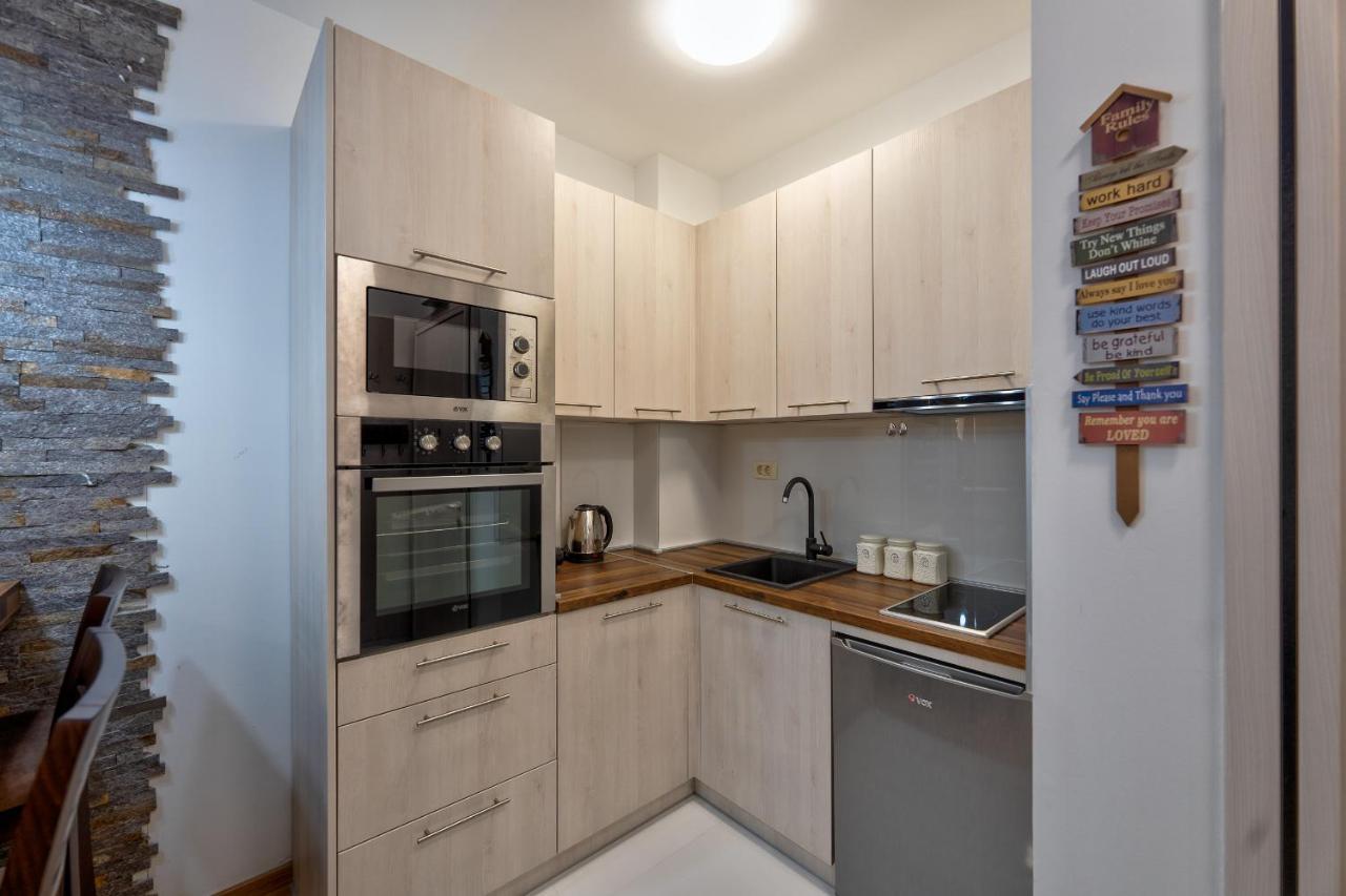Vila Pekovic Green, Pine Trees View 2 Bedrooms Apartment Златибор Екстер'єр фото