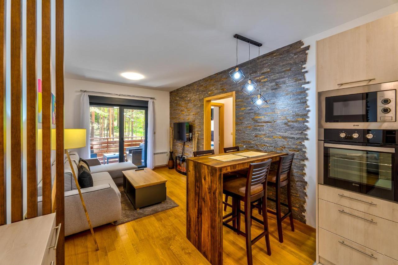 Vila Pekovic Green, Pine Trees View 2 Bedrooms Apartment Златибор Екстер'єр фото